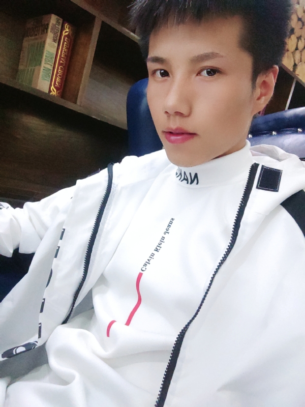 梁辞的第一张照片--宝鸡交友中心